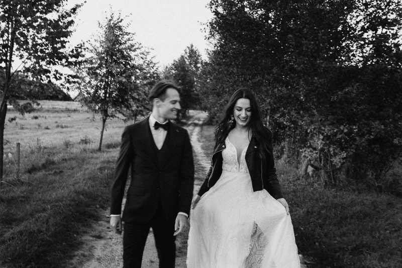 sesja ślubna Białystok na łące