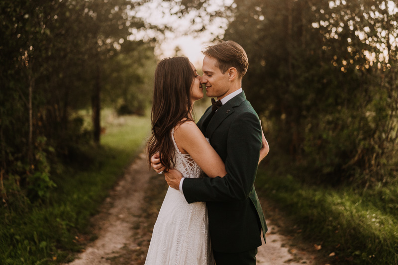 sesja ślubna na polanie